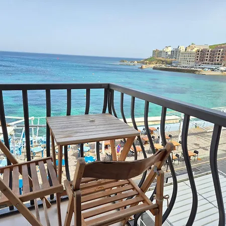 아파트 Blue Haven Seafront