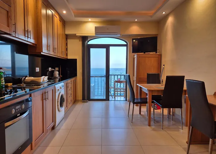 Blue Haven Seafront Marsalforn